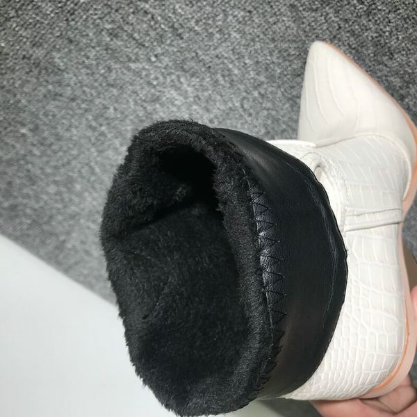 2020 pointed toe ankle for autumn winter western cowboy women wedge high heel white black yellow boots y200115
2020 pointed toe ankle for autumn winter western cowboy women wedge high heel white black yellow boots y200115