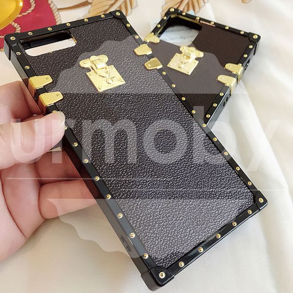 Designer Fashion Phone Cases PU leather for Samsung Galaxy S21 Ultra 8 9 10 PLUS NOTE S20 PLUS, Brown
Designer Fashion Phone Cases PU leather for Samsung Galaxy S21 Ultra 8 9 10 PLUS NOTE S20 PLUS, Brown