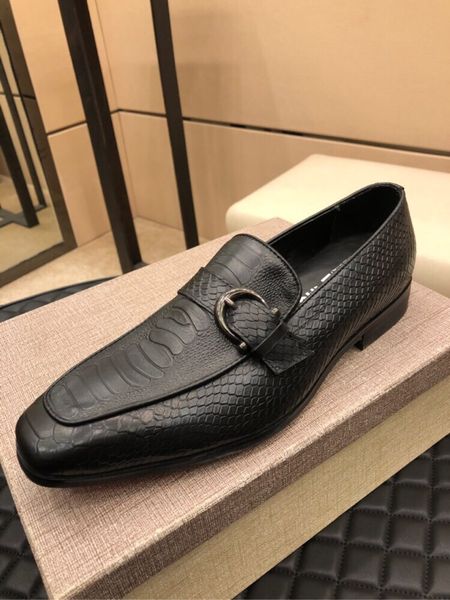 luxurious 2018 black rivets monk strap embroidery buckle leather formal business shoes handmade men brogue shoe
luxurious 2018 black rivets monk strap embroidery buckle leather formal business shoes handmade men brogue shoe