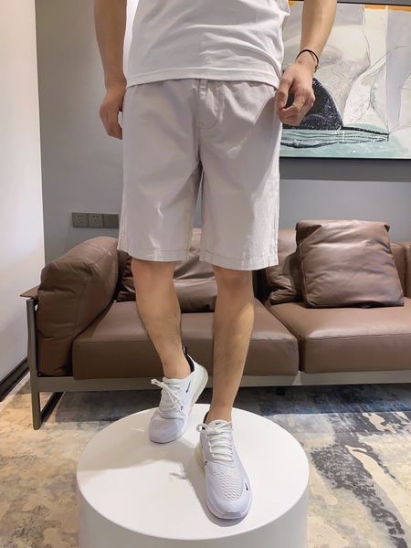 spring/summer 2020 high-end quality fashion trend men's imported four-color casual shorts, White;black
spring/summer 2020 high-end quality fashion trend men's imported four-color casual shorts, White;black