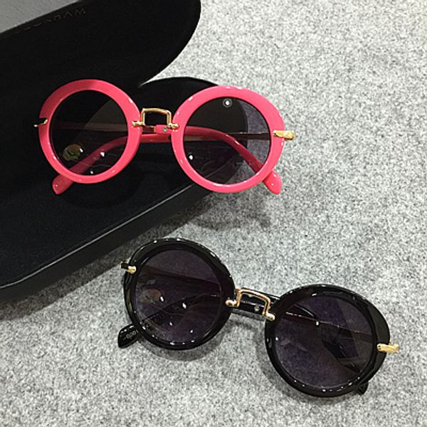 childrens sunglasses kang hui lan lan under a single note number refused to run single price connection 19.9, White;black
childrens sunglasses kang hui lan lan under a single note number refused to run single price connection 19.9, White;black