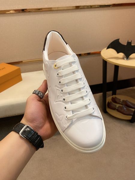 2020 мода повседневная обувь на плоской подошве моды толстым дном кожаные ботинки на открытом воздухе ежедневно платье партии кроссовки zxcv, Black
2020 мода повседневная обувь на плоской подошве моды толстым дном кожаные ботинки на открытом воздухе ежедневно платье партии кроссовки zxcv, Black