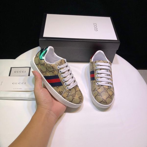 children designer fashion shoes brand letter printing fashion shoes for kids boys girls luxury casual shoes sneakers 2020 new, Black;red
children designer fashion shoes brand letter printing fashion shoes for kids boys girls luxury casual shoes sneakers 2020 new, Black;red