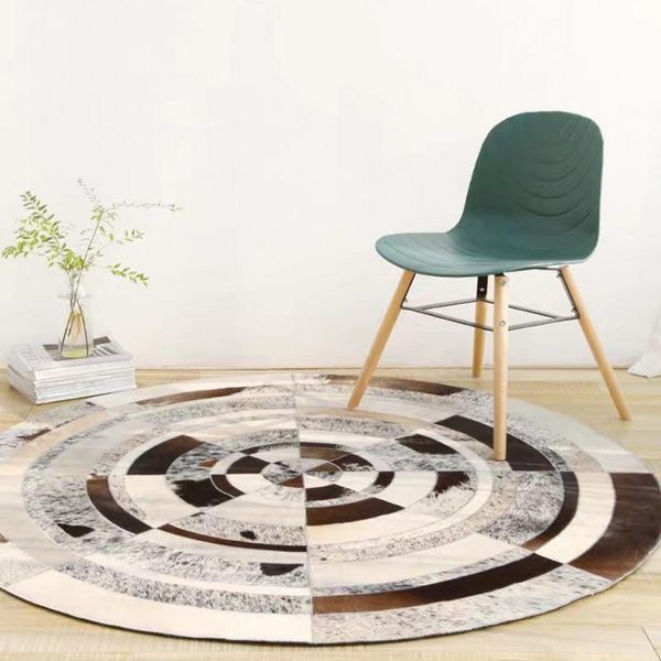 round shaped natural cowhide seamed patchwork rug ,genuine cows skin striped fur carpet for living room decoration mat
round shaped natural cowhide seamed patchwork rug ,genuine cows skin striped fur carpet for living room decoration mat