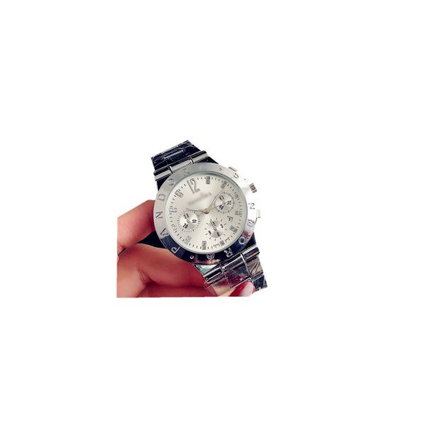 40.5mm casual lady men's animal style dial steel strap strap analog diamond watch, Slivery;black
40.5mm casual lady men's animal style dial steel strap strap analog diamond watch, Slivery;black