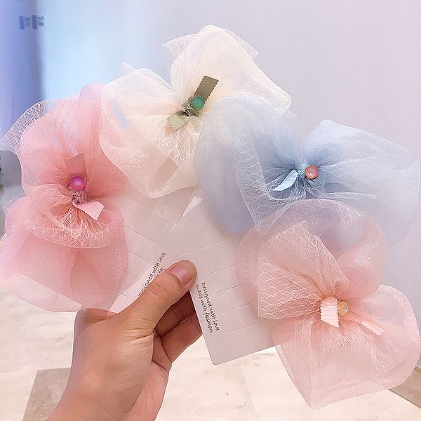 2020 new korean style children fashion hair pins snow yarn bow color rhinestones cute hair clips for girl accessories, Slivery;white
2020 new korean style children fashion hair pins snow yarn bow color rhinestones cute hair clips for girl accessories, Slivery;white