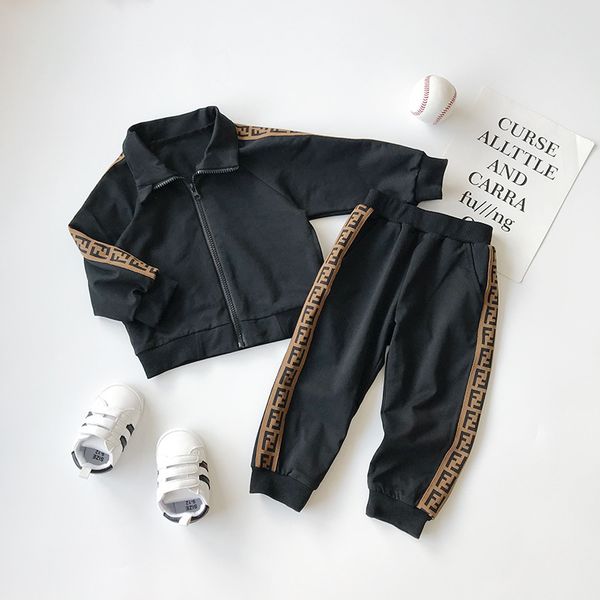 fashion brand boys letter printed casual outfits girls long sleeve outwear+sports pants 2pcs sets 2020 spring new kids clothing p0179, White
fashion brand boys letter printed casual outfits girls long sleeve outwear+sports pants 2pcs sets 2020 spring new kids clothing p0179, White