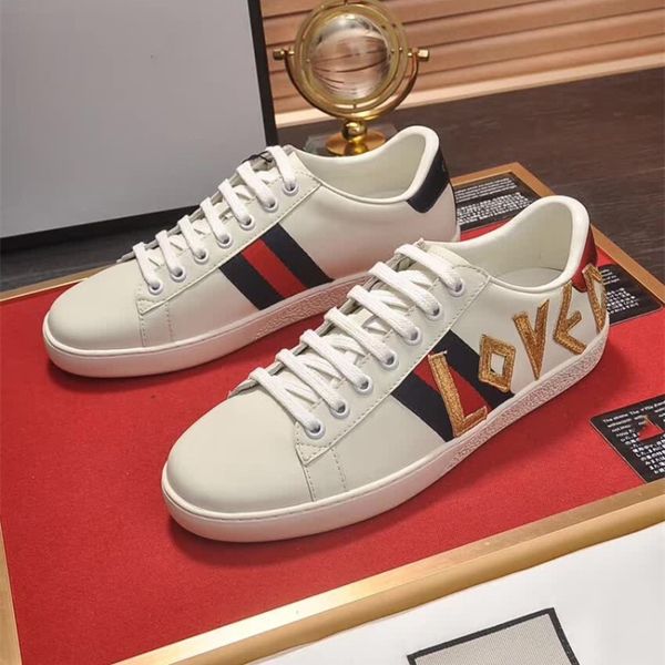 20ss new listing outdoor sports shoes designer fashion men's women love letters embroidery leisure shoes ing, Red;white
20ss new listing outdoor sports shoes designer fashion men's women love letters embroidery leisure shoes ing, Red;white