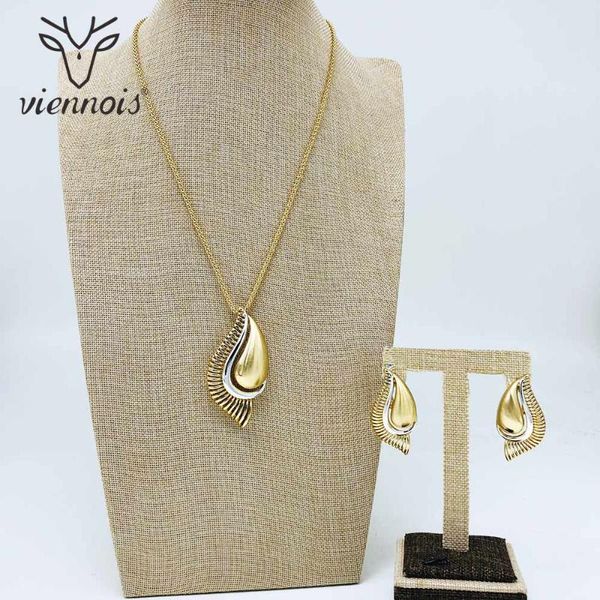 viennois jewelry set for women gold color geometric mix color design necklace stud earrings party jewelry, Silver 
viennois jewelry set for women gold color geometric mix color design necklace stud earrings party jewelry, Silver