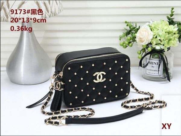 2019 Design Handbag Ladies Brand Totes Clutch Bag High Quality Shoulder Bags Fashion Leather Hand Bags B0156
2019 Design Handbag Ladies Brand Totes Clutch Bag High Quality Shoulder Bags Fashion Leather Hand Bags B0156