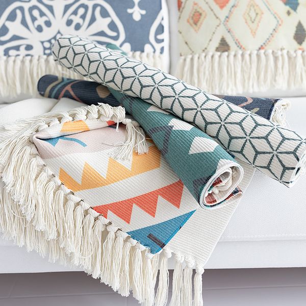 60x90cm simple modern cotton kilim pattern floor mat bedroom carpet tassel bohemian living room rug foot mat blanket
60x90cm simple modern cotton kilim pattern floor mat bedroom carpet tassel bohemian living room rug foot mat blanket