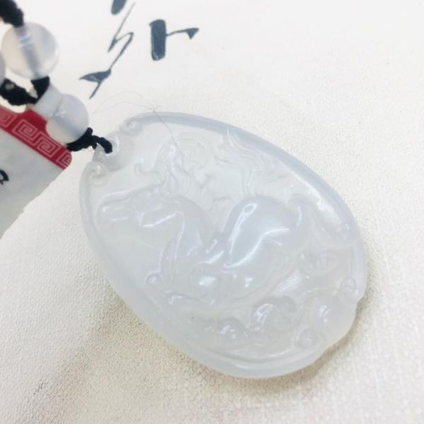 natural brazilian chalcedony jade carving zodiac horse pendant with chalcedony jade bead necklace men's women's sweater chai, Silver
natural brazilian chalcedony jade carving zodiac horse pendant with chalcedony jade bead necklace men's women's sweater chai, Silver