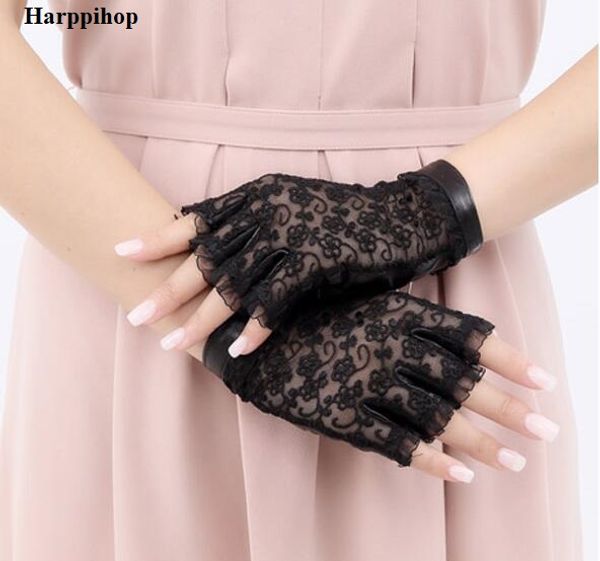 2017 touch screen genuine sheep leather lace gloves for women summer sunscreen gloves ladies elagant party black mittens, Blue;gray
2017 touch screen genuine sheep leather lace gloves for women summer sunscreen gloves ladies elagant party black mittens, Blue;gray