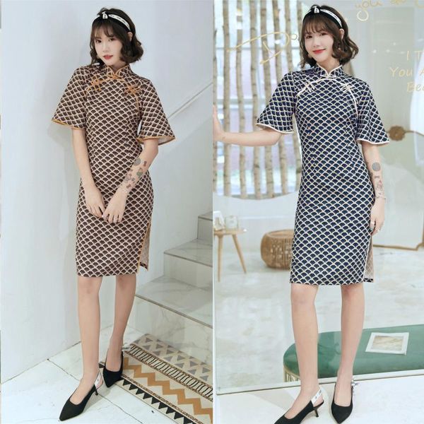 традиционный китайский qipao для женщин версия для печати классический труба рукав cheongsam split мандарин воротник тонкий короткие платья, Red
традиционный китайский qipao для женщин версия для печати классический труба рукав cheongsam split мандарин воротник тонкий короткие платья, Red