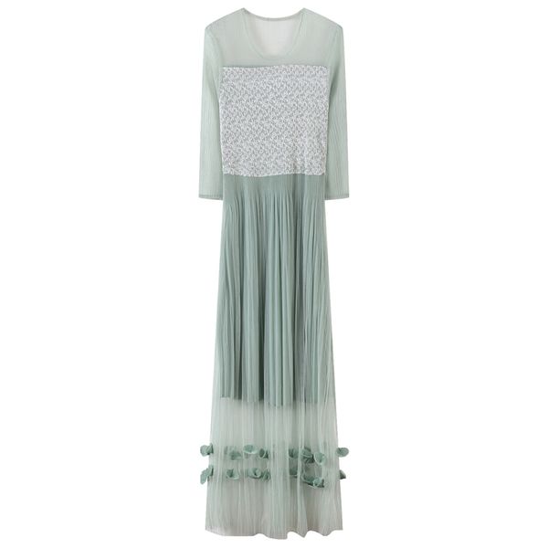 casual dresses runway women flower summer dress embroidery office ladies mesh spring chic party vestidos 2021, Black;gray
casual dresses runway women flower summer dress embroidery office ladies mesh spring chic party vestidos 2021, Black;gray