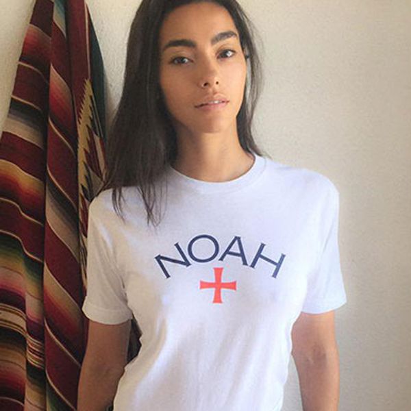 18ss noah classic cross t-shirt summer breathable tee fashion casual simple men women street solid color designer tshirt, White;black
18ss noah classic cross t-shirt summer breathable tee fashion casual simple men women street solid color designer tshirt, White;black