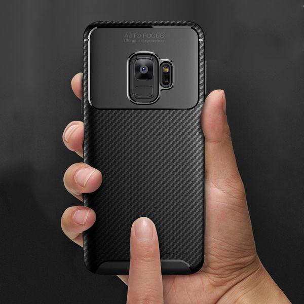 новый для samsung s8 s9 s10 plus note 8 9 10 a6 a8 plus j4 j6 j8 2018 a3 a5 a7 j3 j5 j7 pro s10e углеродного волокна крышка силиконовые симп
новый для samsung s8 s9 s10 plus note 8 9 10 a6 a8 plus j4 j6 j8 2018 a3 a5 a7 j3 j5 j7 pro s10e углеродного волокна крышка силиконовые симп