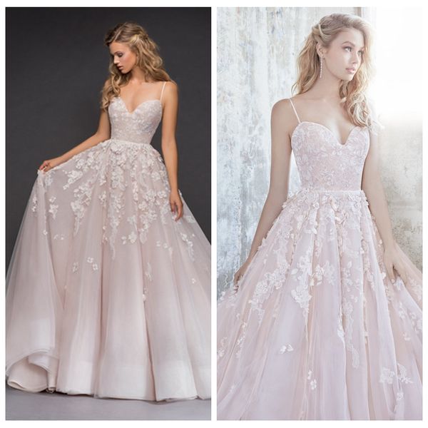 spaghetti wedding dresses with sweep train exquisite lace applique affordable wedding dress with open back chic beach wedding dresses, White
spaghetti wedding dresses with sweep train exquisite lace applique affordable wedding dress with open back chic beach wedding dresses, White