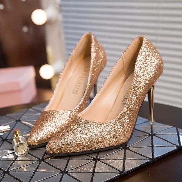new exquisite shallow mouth pointed high heels sequins wild fashion comfortable high heels, Black
new exquisite shallow mouth pointed high heels sequins wild fashion comfortable high heels, Black