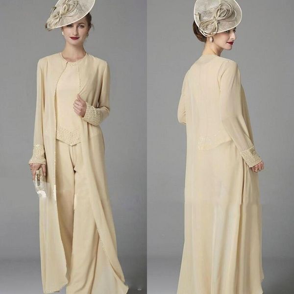2020 crystal mother of bride suits three pieces with jacket wraps plus size chiffon jewel neck long sleeves wedding guest mothers pants suit, Black;red
2020 crystal mother of bride suits three pieces with jacket wraps plus size chiffon jewel neck long sleeves wedding guest mothers pants suit, Black;red