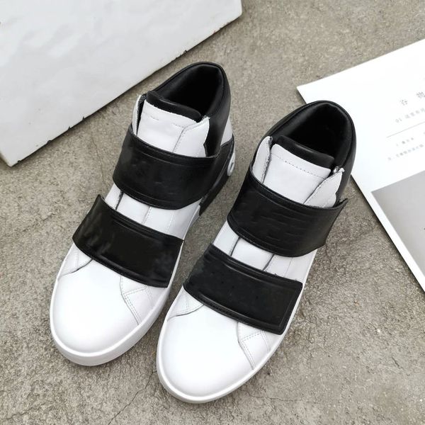 designer triple mens black and white double shoes platform luxury mens shoes sport sneaker genuine real leather plate-forme shoes
designer triple mens black and white double shoes platform luxury mens shoes sport sneaker genuine real leather plate-forme shoes