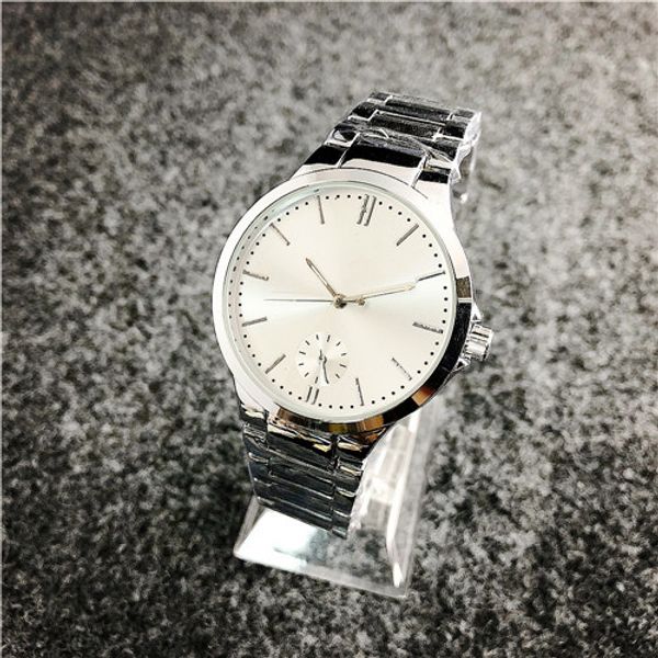 2020 female new simple and mens designer watches at neighboring younger mechanical watches, Slivery;black
2020 female new simple and mens designer watches at neighboring younger mechanical watches, Slivery;black