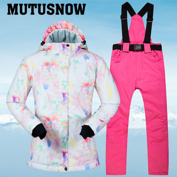 new women's ski suit in 2019 - 30.8451; waterproof snow coat and women's ski pants 
new women's ski suit in 2019 - 30.8451; waterproof snow coat and women's ski pants