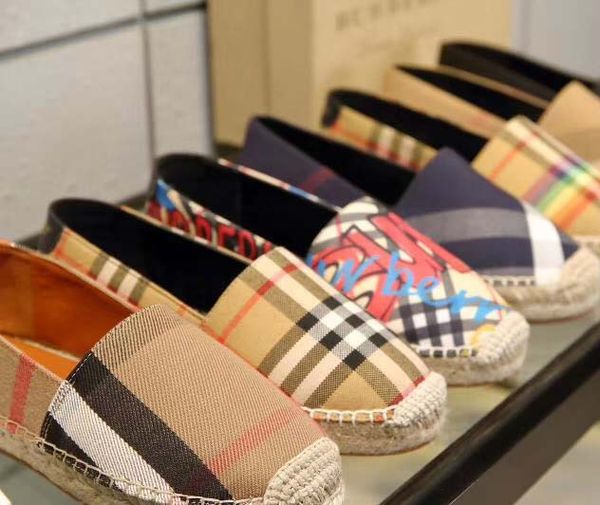 real leather sneakers designer women leather canvas espadrilles real lambskin women flat shoes size:35-40 with box bu5, Black
real leather sneakers designer women leather canvas espadrilles real lambskin women flat shoes size:35-40 with box bu5, Black