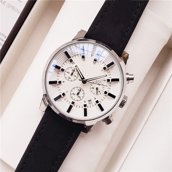 new brand luxury aa3a full function quartz movement automatic dating stylish men and women dating sports quartz clock invicta tom 1, Slivery;brown
new brand luxury aa3a full function quartz movement automatic dating stylish men and women dating sports quartz clock invicta tom 1, Slivery;brown
