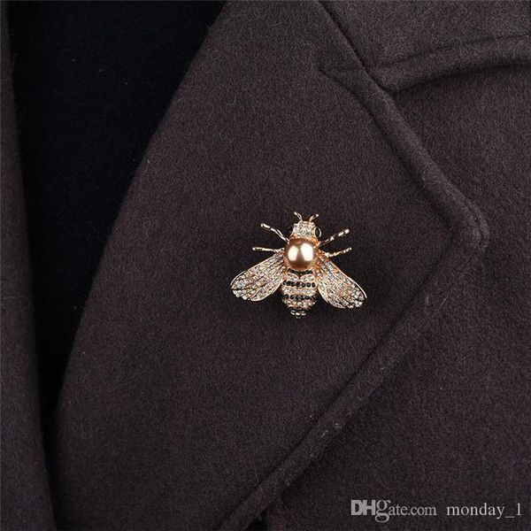 fashion new style water drill brooch, high - grade suiting corsage with clothing accessories little beebrooch, Gray
fashion new style water drill brooch, high - grade suiting corsage with clothing accessories little beebrooch, Gray