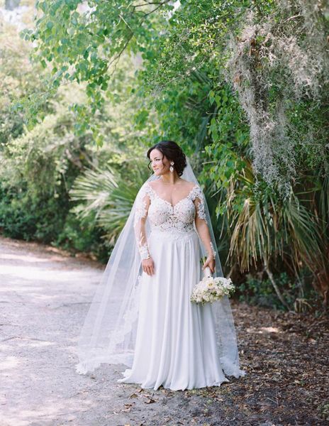 modest design plus size bohemian wedding dresses lace long sleeve sheer neckline a line beach bridal gowns chiffon side split wedding dress, White
modest design plus size bohemian wedding dresses lace long sleeve sheer neckline a line beach bridal gowns chiffon side split wedding dress, White