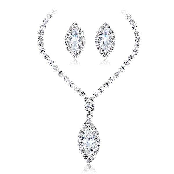 xiufen 2pcs/set women jewelry set simple concise bright rhinestone fashion earrings + necklace jewelry set for female, Silver
xiufen 2pcs/set women jewelry set simple concise bright rhinestone fashion earrings + necklace jewelry set for female, Silver