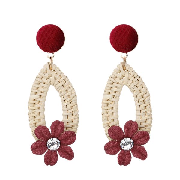 geometric drop-shaped rattan woven fashion floral pendant crystal earrings female jewelry, Golden;silver
geometric drop-shaped rattan woven fashion floral pendant crystal earrings female jewelry, Golden;silver
