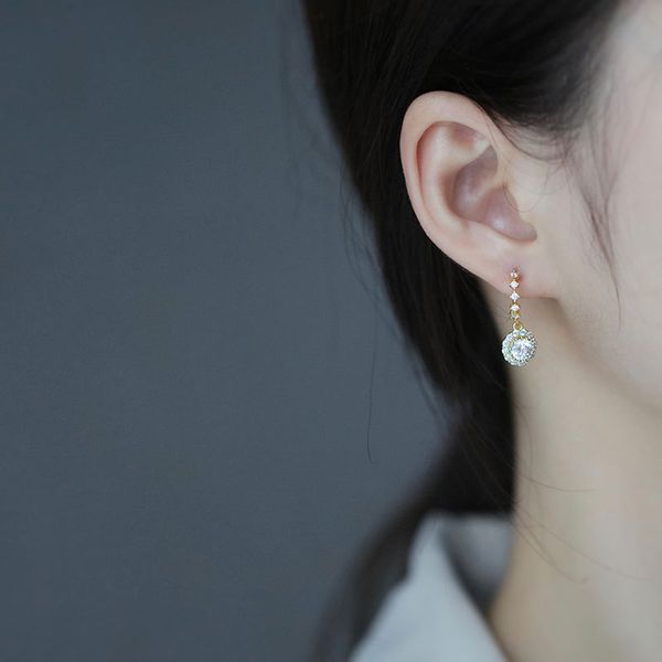 925 sterling silver earring fashion round zircon short pendant temperament earring sweet style wild female girl ear jewelry
925 sterling silver earring fashion round zircon short pendant temperament earring sweet style wild female girl ear jewelry