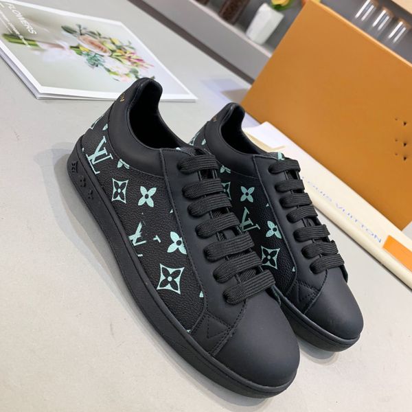 selling luxury fashion speed runner low-casual coach shoes printed leather cycling running shoes men's skateboard shoes size 38-45, Black
selling luxury fashion speed runner low-casual coach shoes printed leather cycling running shoes men's skateboard shoes size 38-45, Black