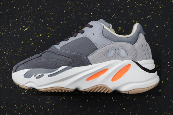 700 magnet wave runner running shoes kanye west designer shoes men women 700 magnet sports seankers
700 magnet wave runner running shoes kanye west designer shoes men women 700 magnet sports seankers