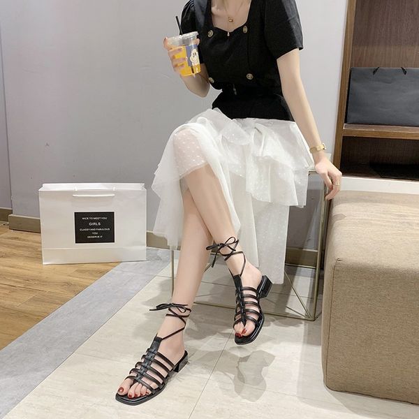 2020 summer new retro fashion wild low-heeled sandals ankle lace sandals roman hollow female z939, Black
2020 summer new retro fashion wild low-heeled sandals ankle lace sandals roman hollow female z939, Black