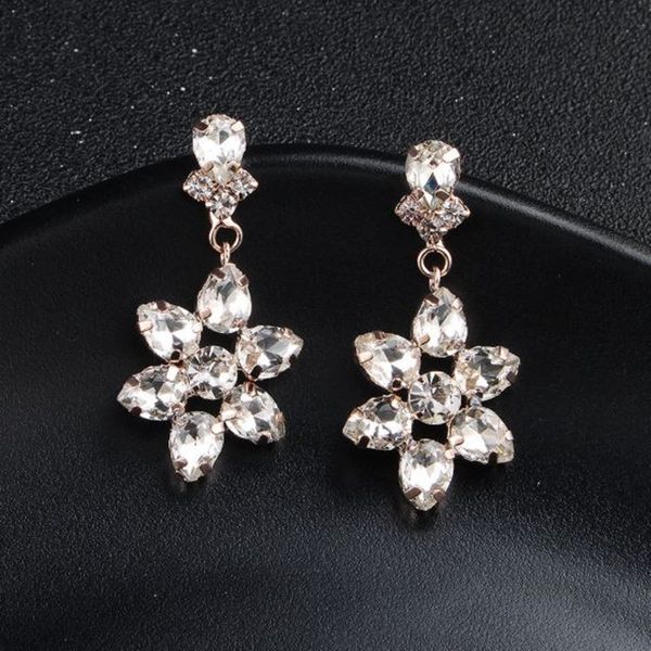 серьги способа для женщин свадебное серьги цветочный кристалл rhinestone женщины серьги падения oorbellen партии ювелирных изделий, Silver
серьги способа для женщин свадебное серьги цветочный кристалл rhinestone женщины серьги падения oorbellen партии ювелирных изделий, Silver