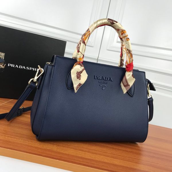 2020 new boutique 1:1 package191202#020, Black
2020 new boutique 1:1 package191202#020, Black