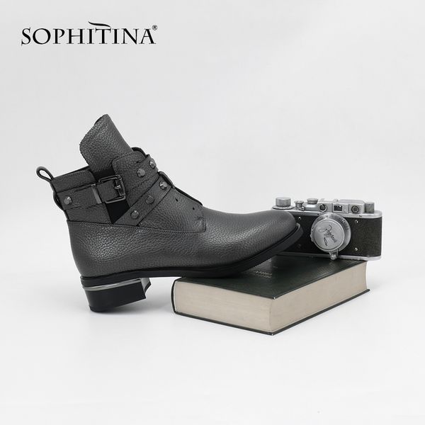 sophitina new winter cow leather zipper boots square heel with metal decoration rivet buckle skidproof ankle brand boots ml24, Black
sophitina new winter cow leather zipper boots square heel with metal decoration rivet buckle skidproof ankle brand boots ml24, Black
