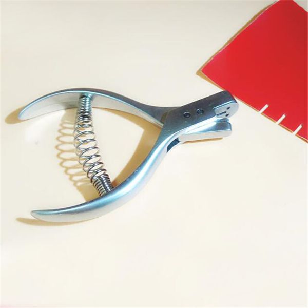 1pc garment pattern notcher pro tailors steel sewing pliers punch marker, Black 
1pc garment pattern notcher pro tailors steel sewing pliers punch marker, Black