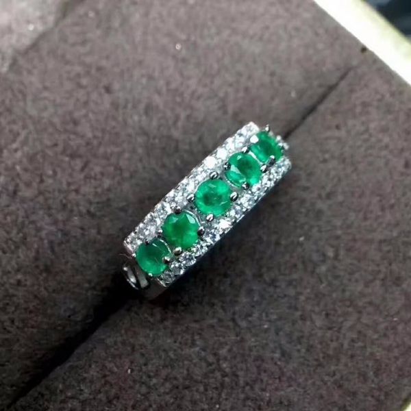 natural green emerald gemstone ring in 925 sterling silver fine jewelry for women ,real zambia emerald ring with box cj191205, Slivery;golden
natural green emerald gemstone ring in 925 sterling silver fine jewelry for women ,real zambia emerald ring with box cj191205, Slivery;golden