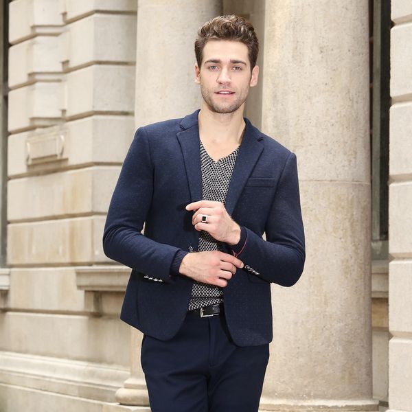 handsome groom wear one button slim fit notched lapel groomsman tuxedos men suits wedding/prom man casual blazer (jacket+pants), Black;gray
handsome groom wear one button slim fit notched lapel groomsman tuxedos men suits wedding/prom man casual blazer (jacket+pants), Black;gray