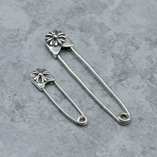 chS925 sterling silver retro old cross flower pin jewelry brooch shawl needle luxury designer jewelry
chS925 sterling silver retro old cross flower pin jewelry brooch shawl needle luxury designer jewelry