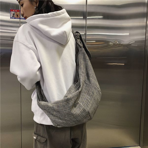 korean plaid super fire canvas literary retro campus student bag shoulder diagonal women bag
korean plaid super fire canvas literary retro campus student bag shoulder diagonal women bag