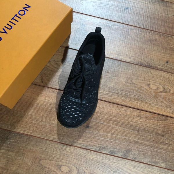 2019 новые роскошные дизайнерские туфли Марка Модельер Женщины Shoess Gold Low Cut Кожа Пло
2019 новые роскошные дизайнерские туфли Марка Модельер Женщины Shoess Gold Low Cut Кожа Пло