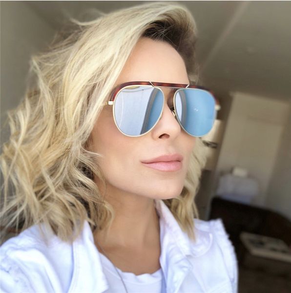 wholesale-sunglasses classic selling popular desertic glasses pilots frame uv400 protection eyewear with the original box, White;black
wholesale-sunglasses classic selling popular desertic glasses pilots frame uv400 protection eyewear with the original box, White;black