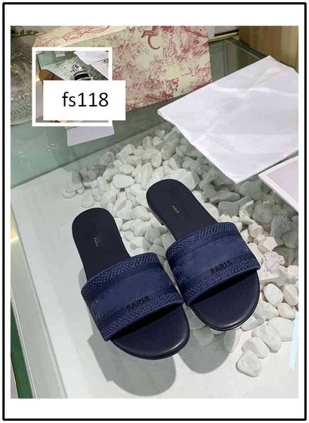 original box new dazzle flowers slippers summer woman beach alphabet slippers designer embroidery woman shoes 3, Black
original box new dazzle flowers slippers summer woman beach alphabet slippers designer embroidery woman shoes 3, Black