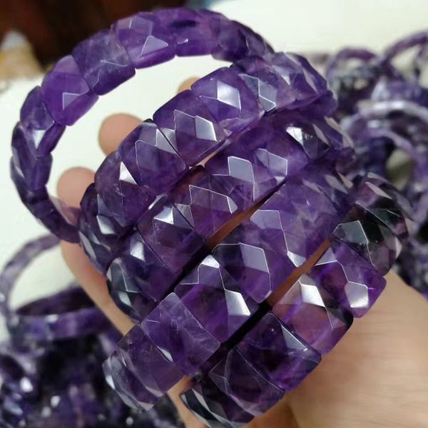 natural amethysts bracelet natural gem stone bracelet diy jewelry for woman for gift wholesale, Golden;silver
natural amethysts bracelet natural gem stone bracelet diy jewelry for woman for gift wholesale, Golden;silver