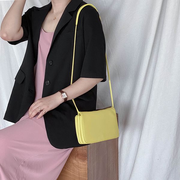 2020 new ladies shoulder bag fashion shoulder messenger bag candy color soft face small square korean version
2020 new ladies shoulder bag fashion shoulder messenger bag candy color soft face small square korean version
